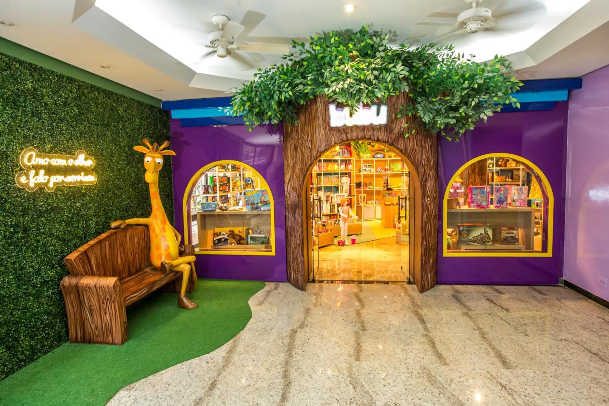 Blue Tree Thermas de Lins Extérieur photo The entrance of the children's library