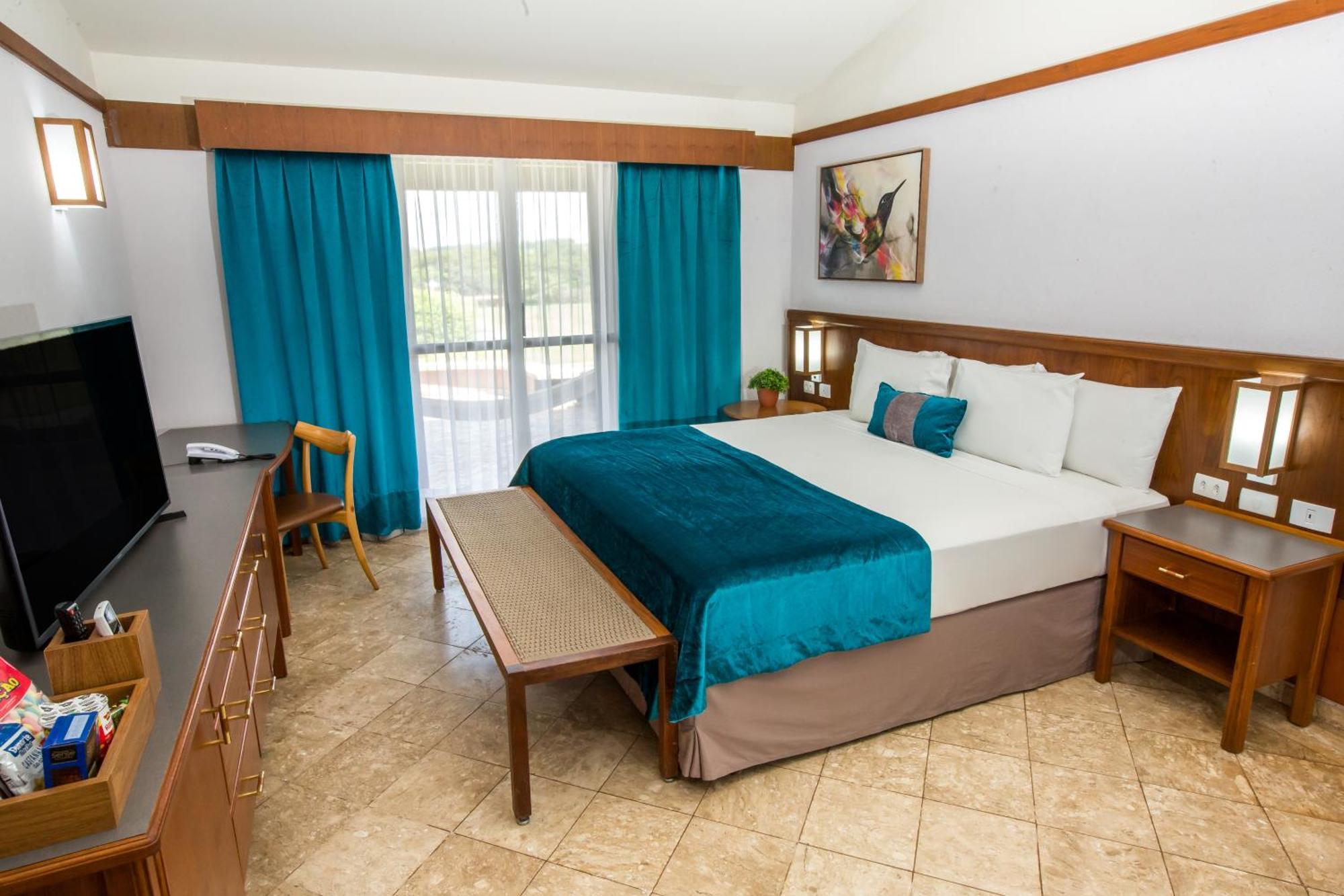 Blue Tree Thermas de Lins Extérieur photo A room at the hotel