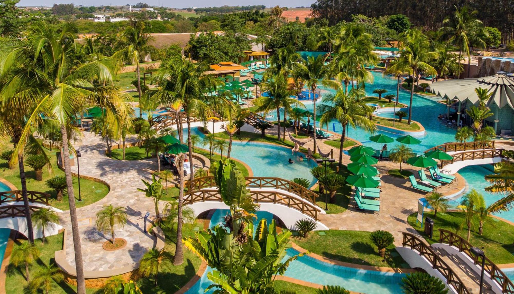 Blue Tree Thermas de Lins Extérieur photo The resort's lagoon
